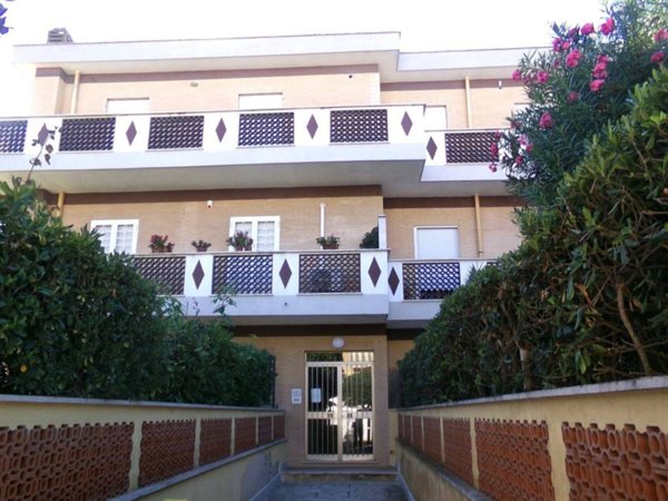 appartamento in vendita ad Anzio in zona Mare