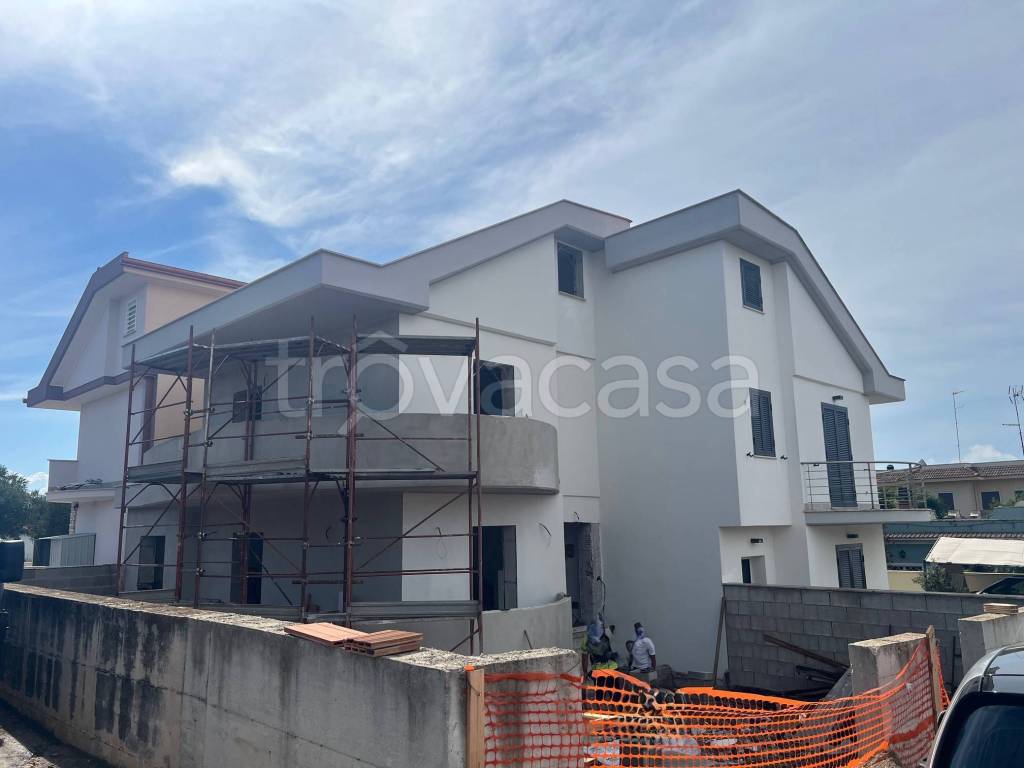 casa indipendente in vendita ad Anzio