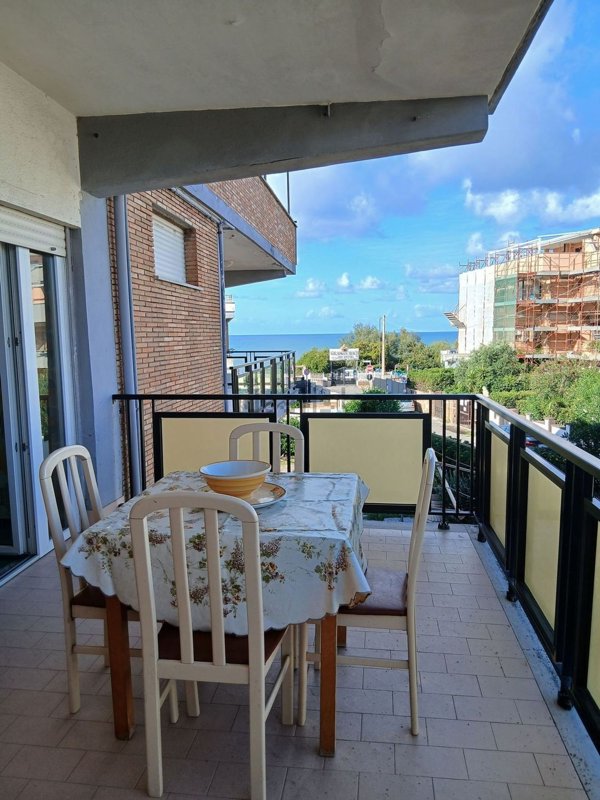 appartamento in vendita ad Anzio in zona Mare