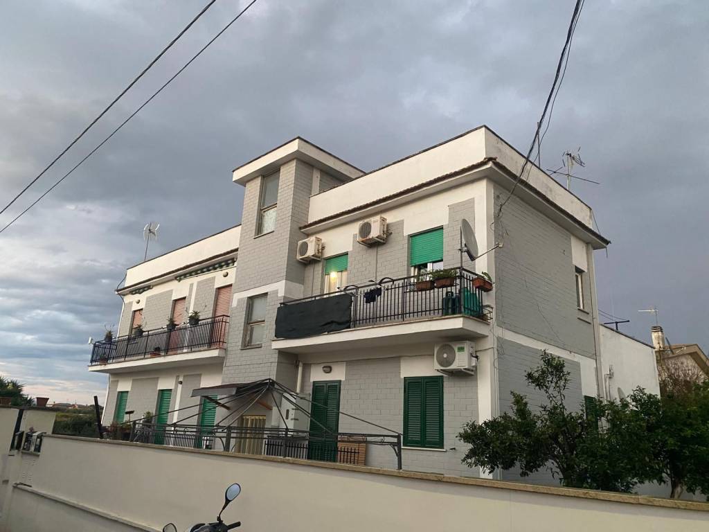 appartamento in vendita ad Anzio in zona Mare