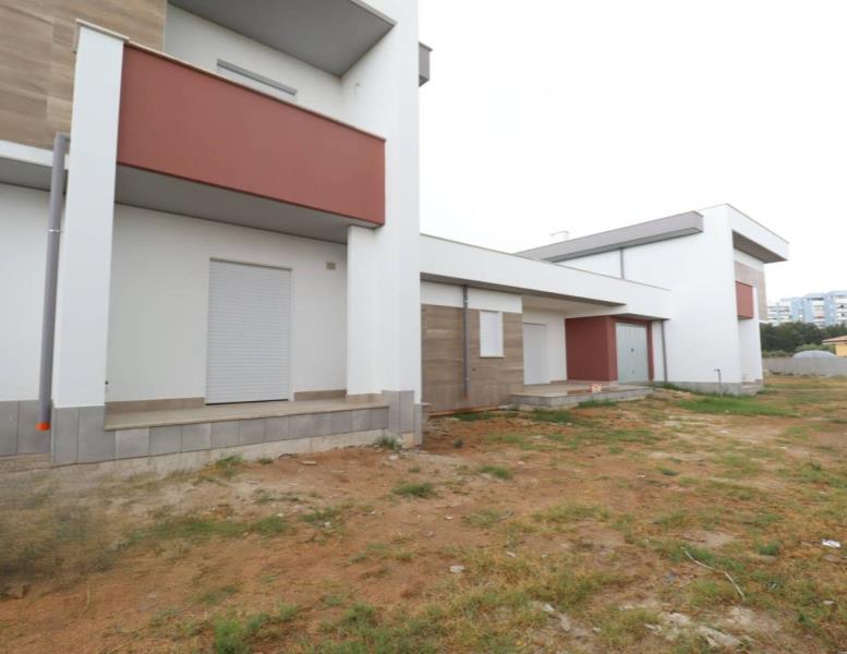 casa indipendente in vendita ad Anzio