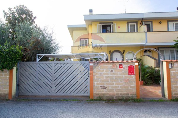 casa indipendente in vendita ad Anzio in zona Stazione