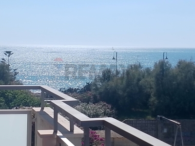 appartamento in vendita ad Anzio in zona Anzio Colonia