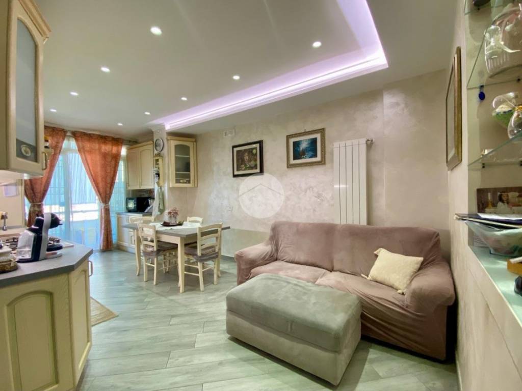 appartamento in vendita ad Anzio in zona Anzio Colonia