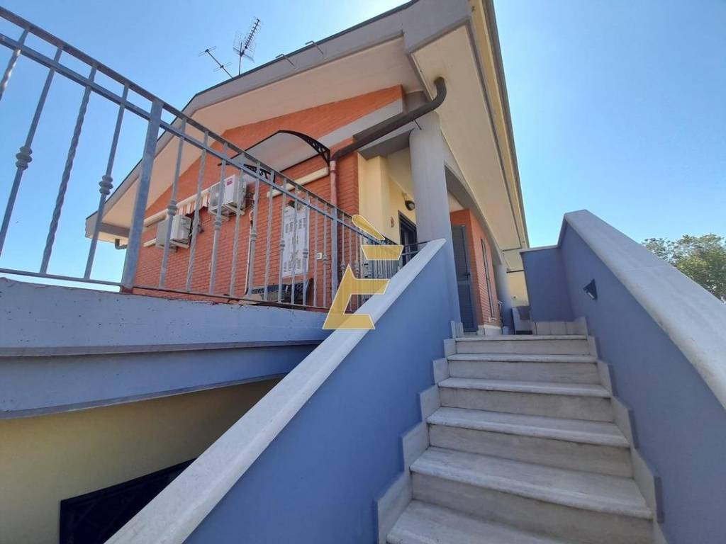 appartamento in vendita ad Anzio in zona Mare