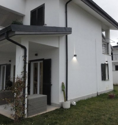 casa indipendente in vendita ad Anzio