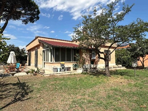 casa indipendente in vendita ad Anzio