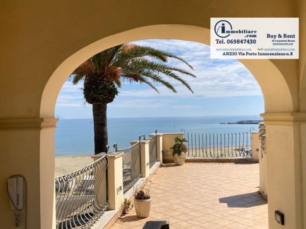 appartamento in vendita ad Anzio in zona Mare