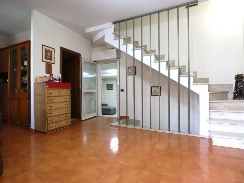 casa indipendente in vendita ad Anzio in zona Mare
