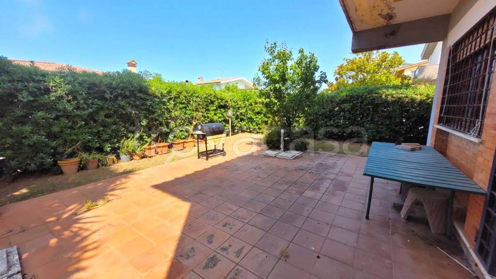 appartamento in vendita ad Anzio in zona Mare