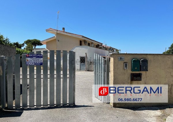 appartamento in vendita ad Anzio in zona Mare