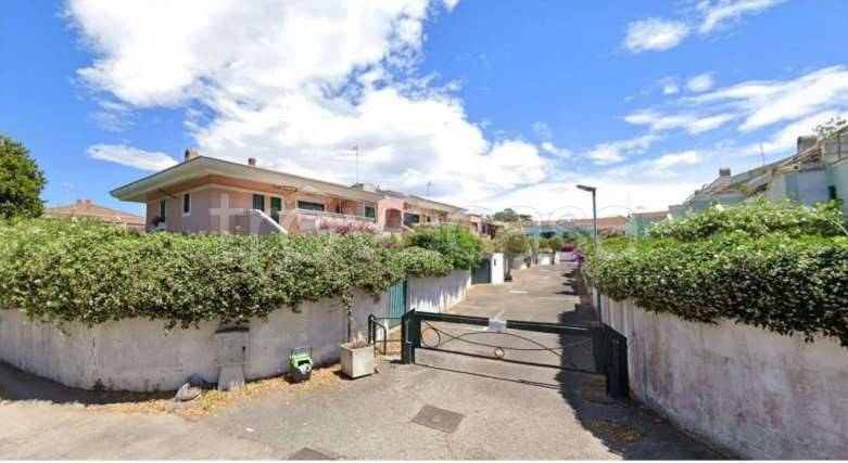 appartamento in vendita ad Anzio in zona Villa Claudia