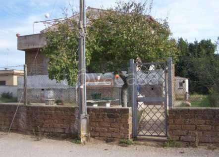 casa indipendente in vendita ad Anzio in zona Lido dei Pini