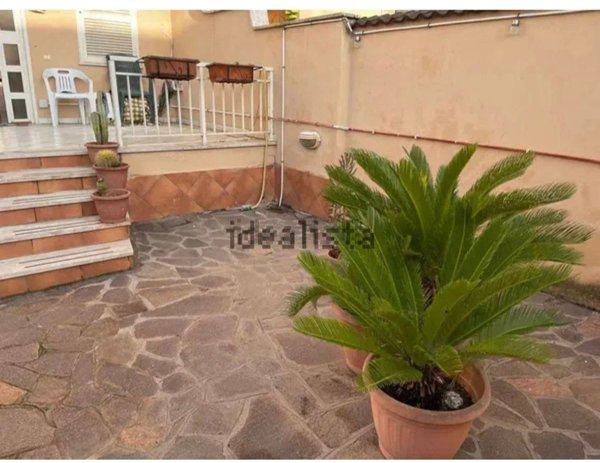 casa indipendente in vendita ad Anzio in zona Villa Claudia
