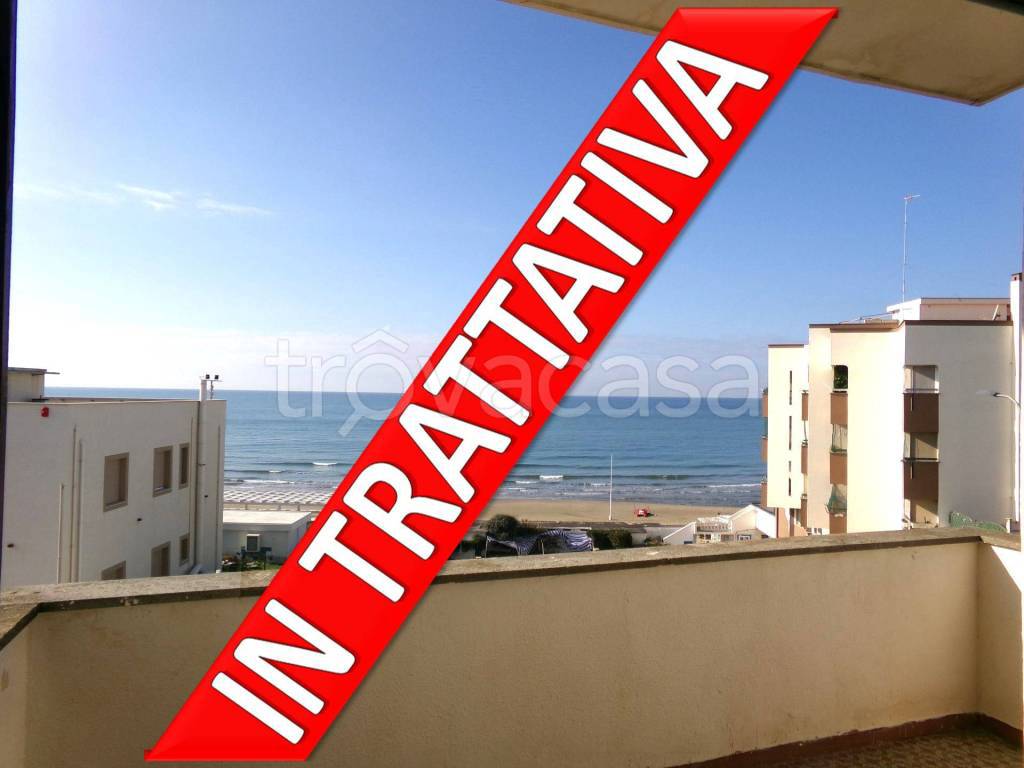 appartamento in vendita ad Anzio in zona Mare