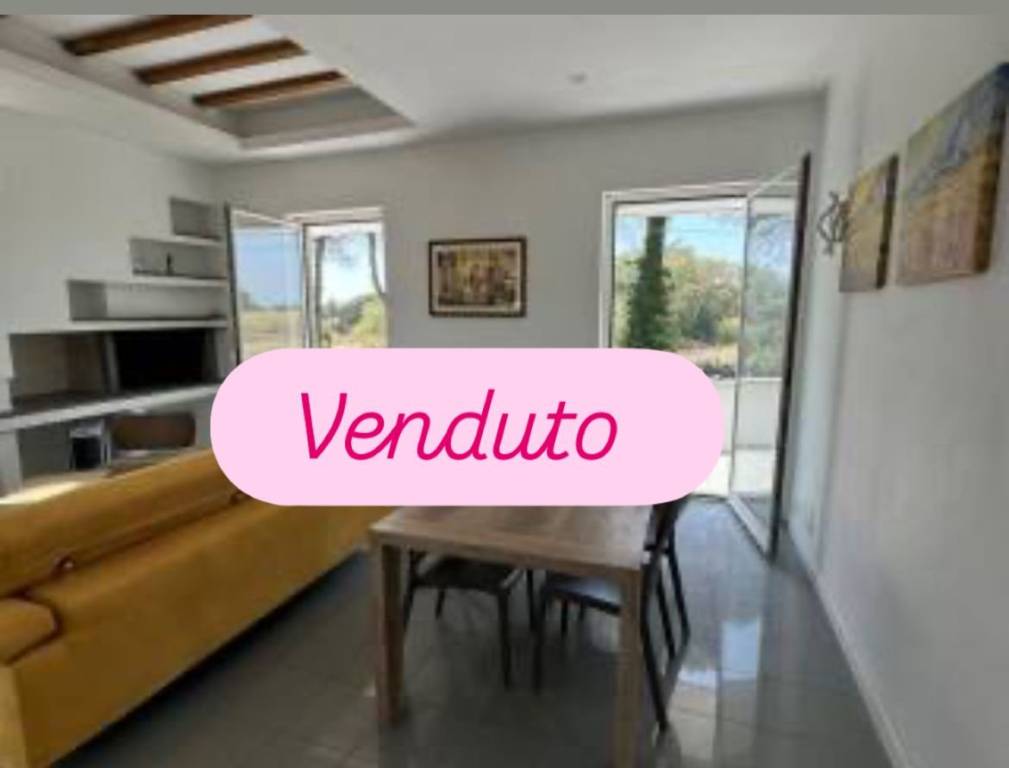 appartamento in vendita ad Anzio in zona Mare
