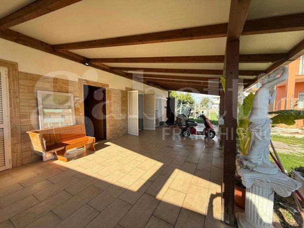 casa indipendente in vendita ad Anzio