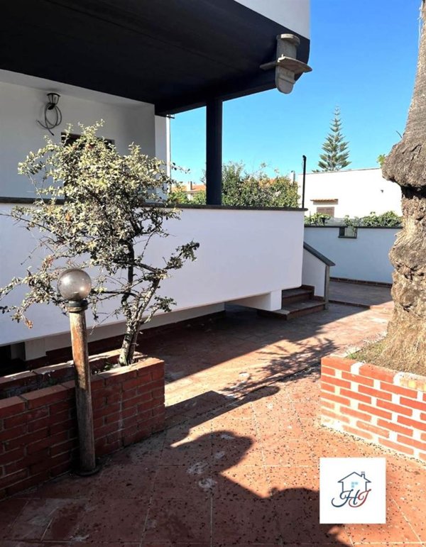 casa indipendente in vendita ad Anzio in zona Lido dei Pini