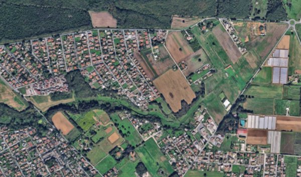 capannone in vendita ad Anzio