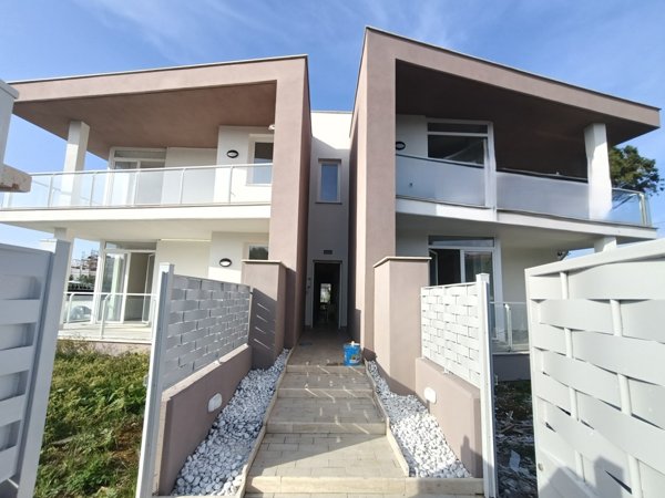 appartamento in vendita ad Anzio in zona Anzio Colonia
