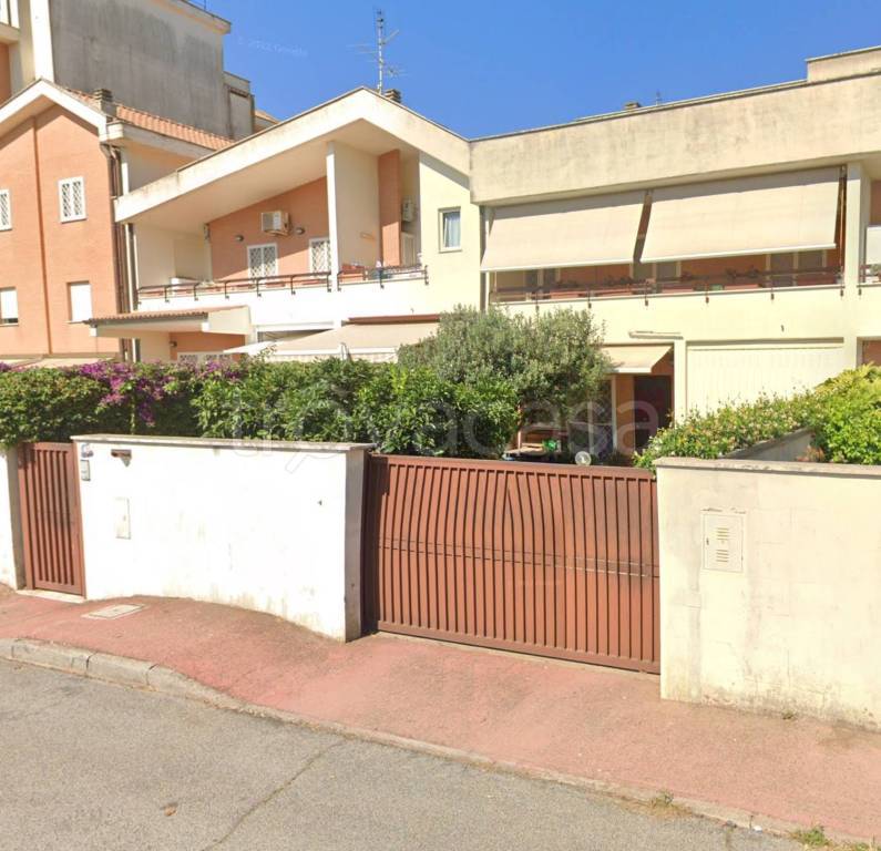 casa indipendente in vendita ad Anzio