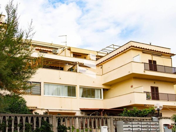 appartamento in vendita ad Anzio in zona Lido delle Sirene