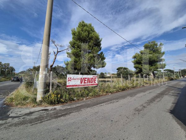 terreno edificabile in vendita ad Anzio in zona Villa Claudia