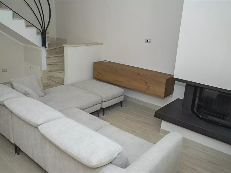 casa indipendente in vendita ad Anzio in zona Cincinnato