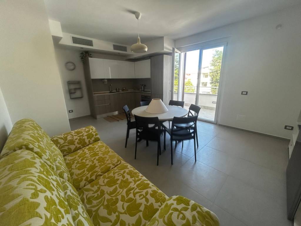 appartamento in vendita ad Anzio in zona Mare