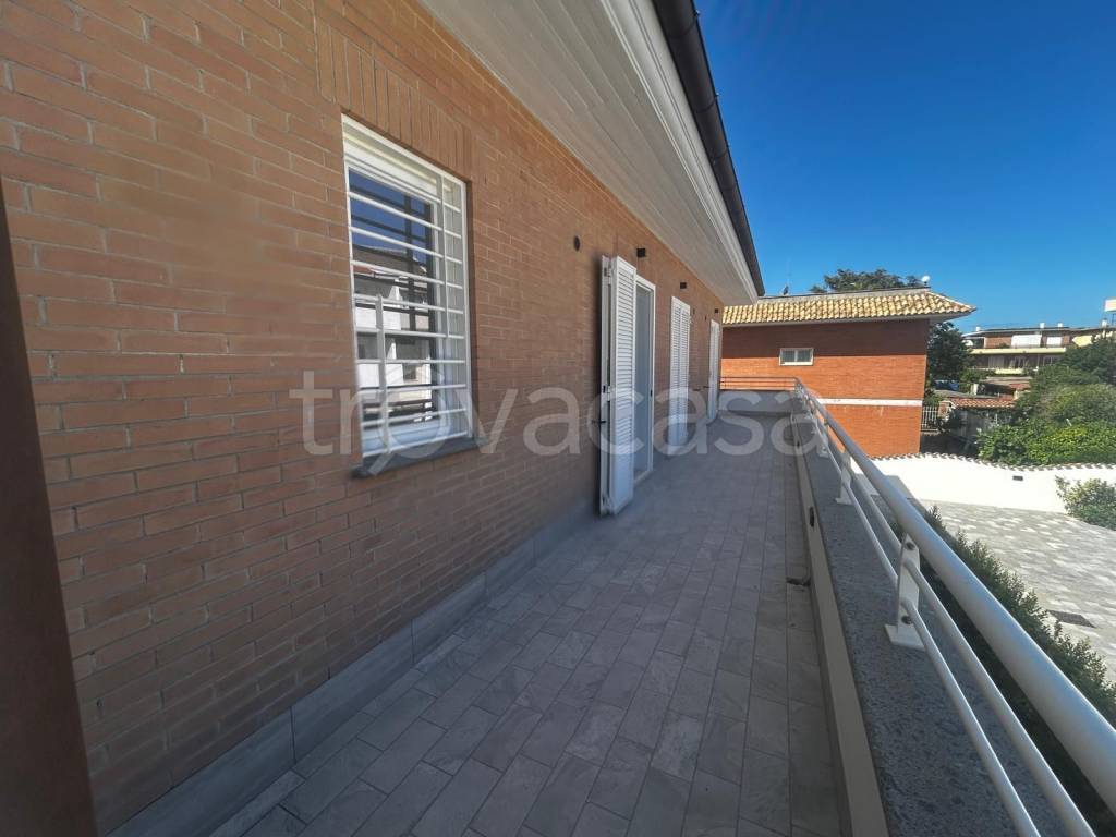 appartamento in vendita ad Anzio in zona Mare