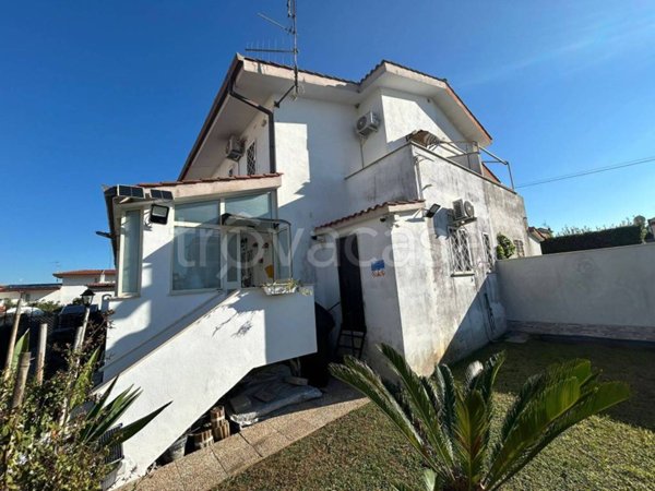 casa indipendente in vendita ad Anzio