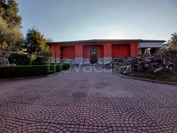 casa indipendente in vendita ad Anzio in zona Lido dei Pini