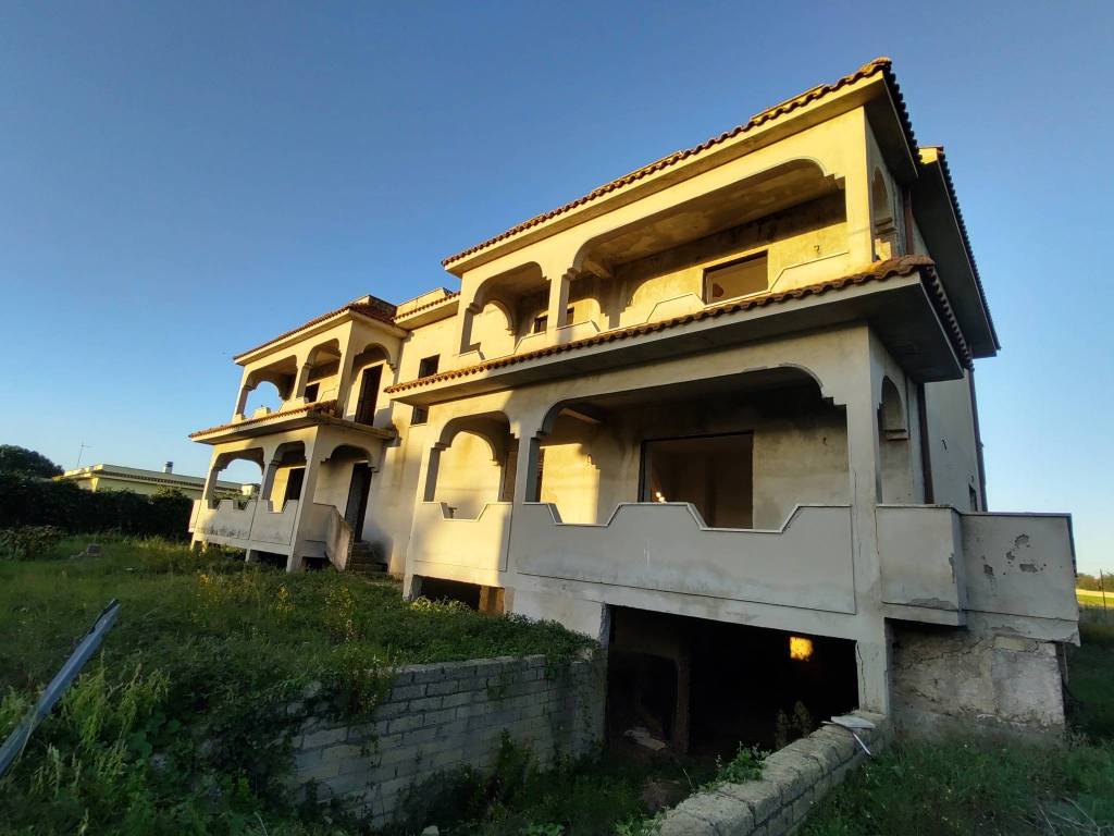 casa indipendente in vendita ad Anzio in zona Lido dei Pini
