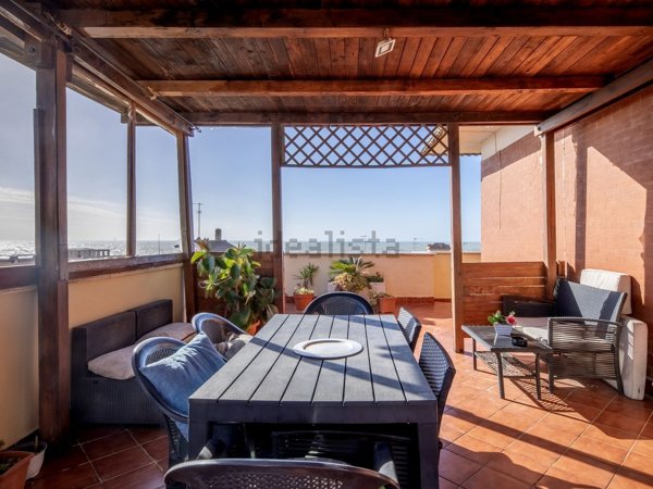 appartamento in vendita ad Anzio in zona Marechiaro