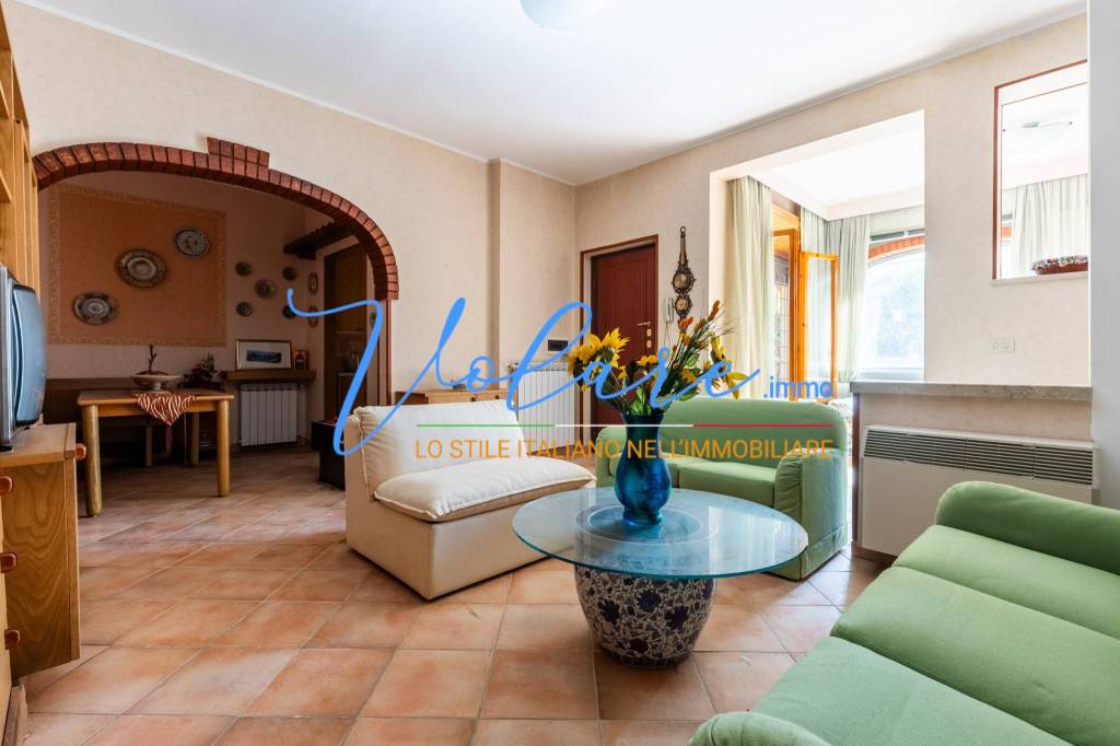 casa indipendente in vendita ad Anzio in zona Stazione