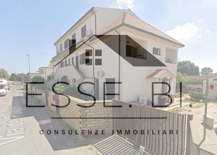 appartamento in vendita ad Anzio in zona Villa Claudia