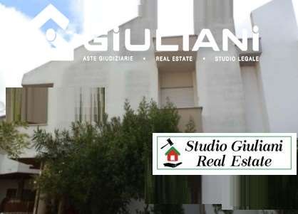 casa indipendente in vendita ad Anzio