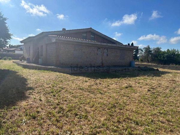 casa indipendente in vendita ad Anzio in zona Stazione
