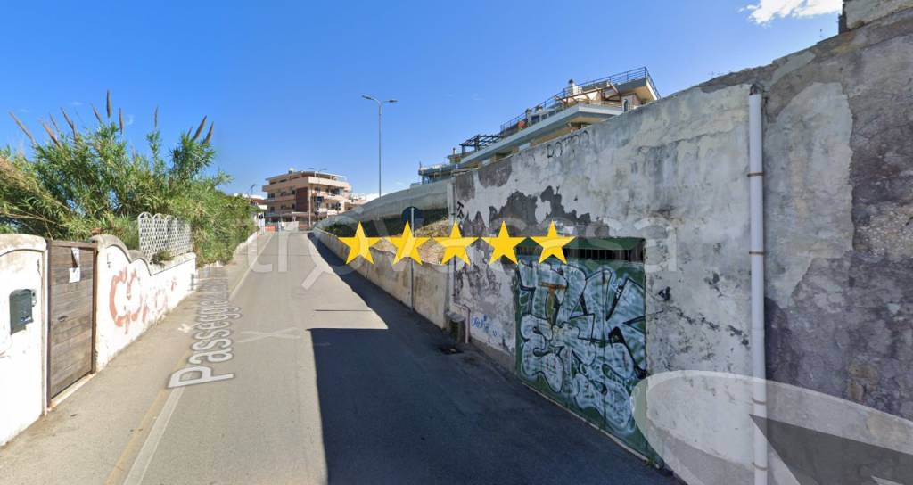 casa indipendente in vendita ad Anzio in zona Mare