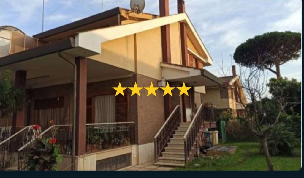 casa indipendente in vendita ad Anzio