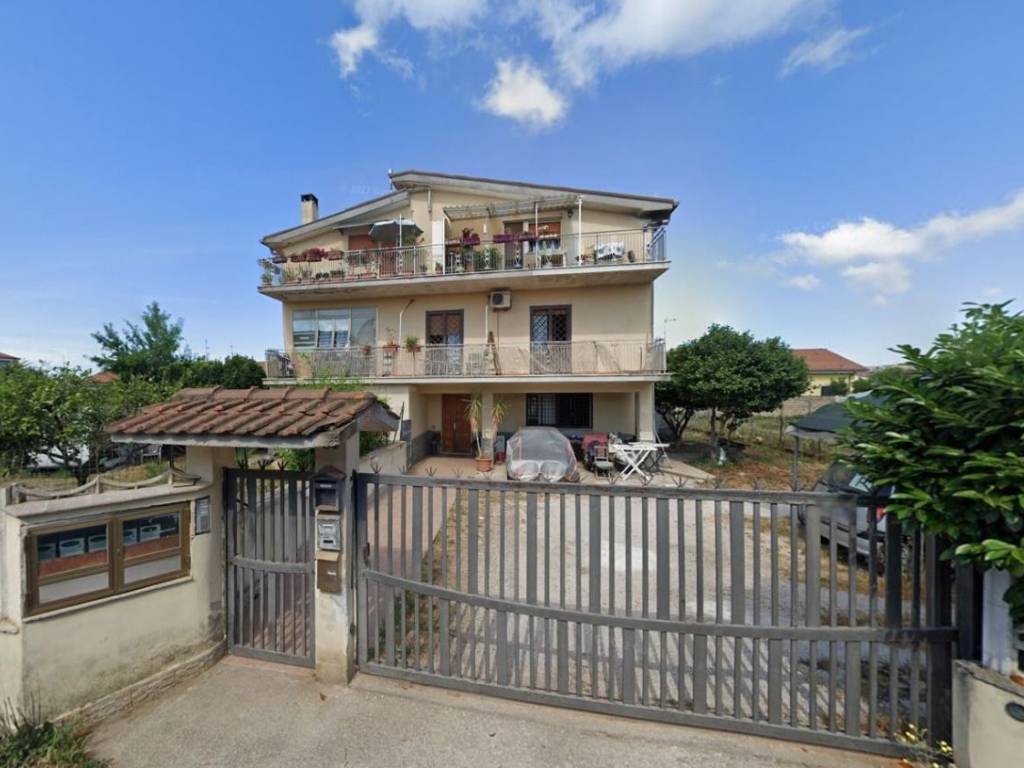 appartamento in vendita ad Anzio in zona Stazione