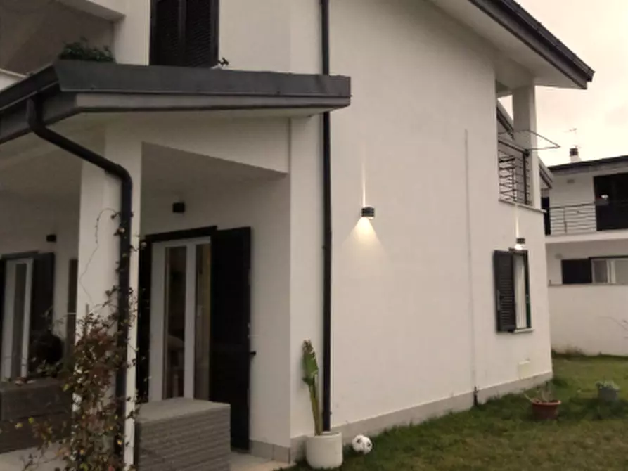 casa indipendente in vendita ad Anzio