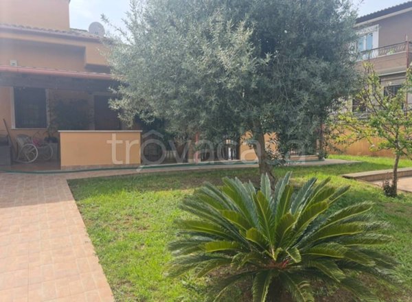 casa indipendente in vendita ad Anzio