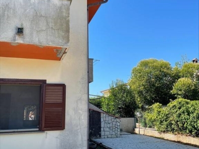 casa indipendente in vendita ad Anzio in zona Lido dei Pini