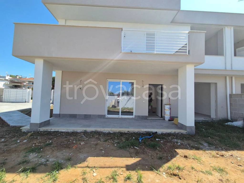 casa indipendente in vendita ad Anzio in zona Mare