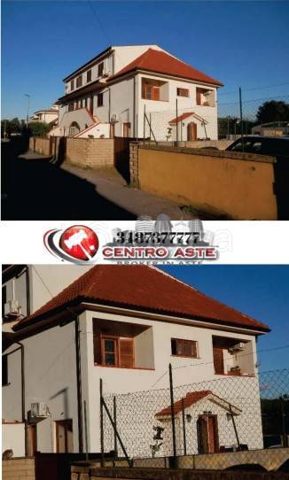 appartamento in vendita ad Anzio in zona Villa Claudia