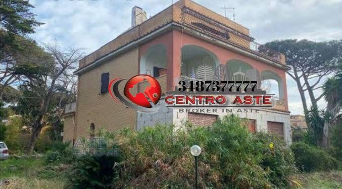 casa indipendente in vendita ad Anzio in zona Cincinnato
