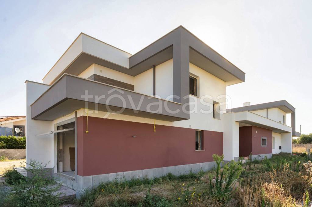 casa indipendente in vendita ad Anzio in zona Mare