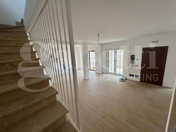 casa indipendente in vendita ad Anzio in zona Mare