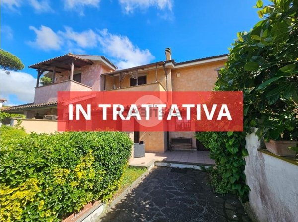 casa indipendente in vendita ad Anzio in zona Lido dei Pini
